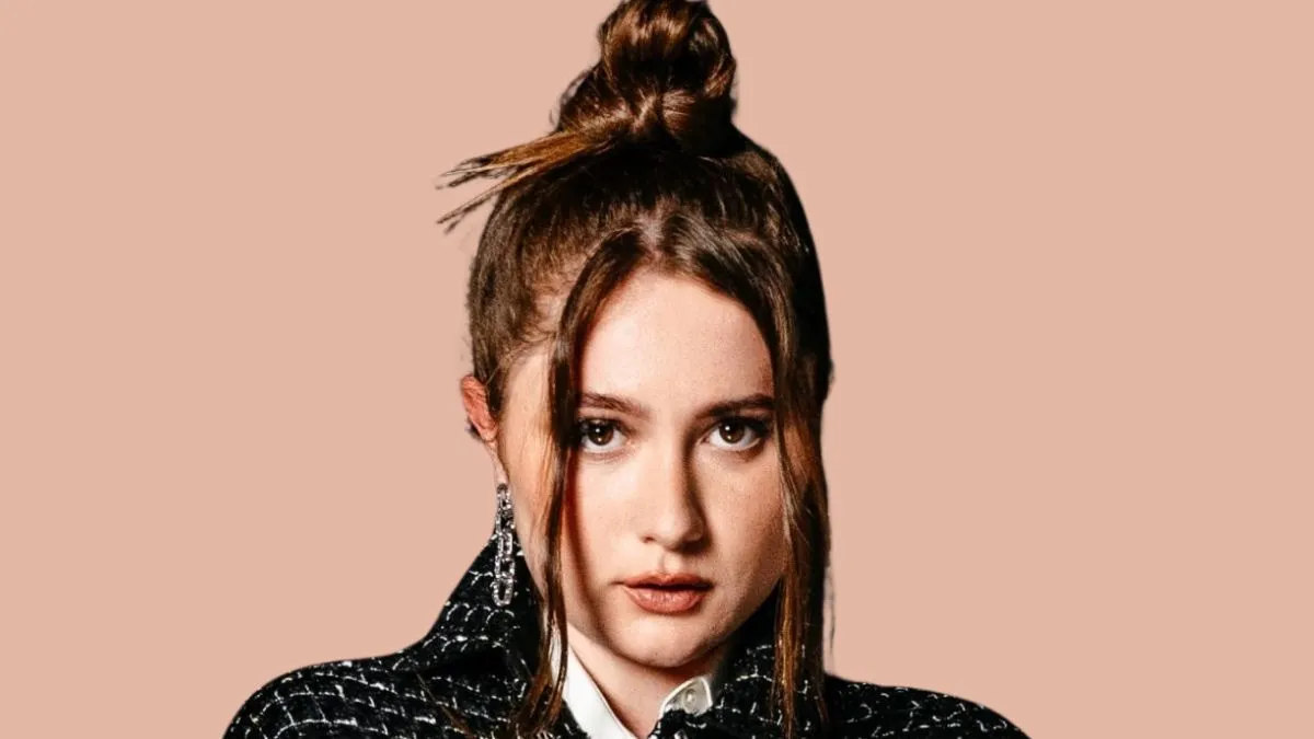 Emma Kenney